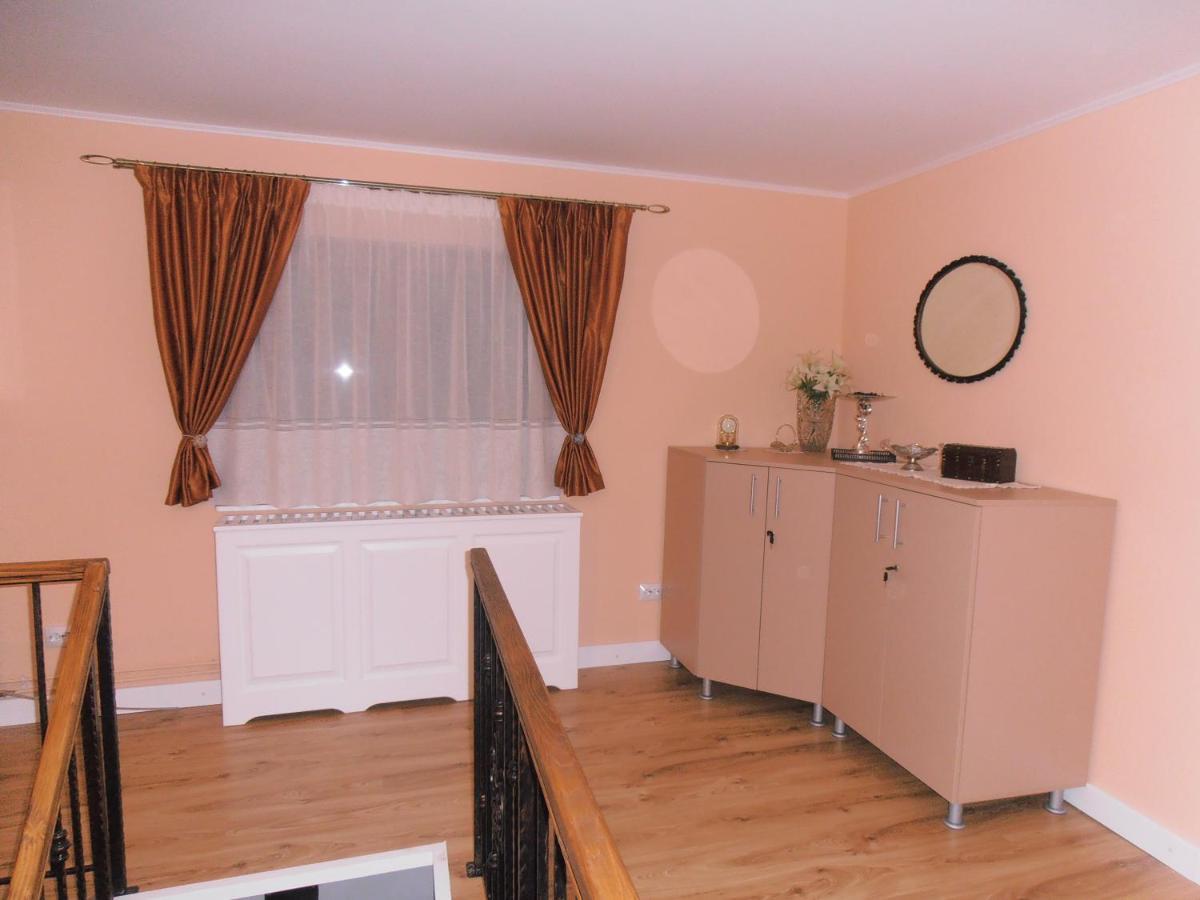 Gothic House Apartment Sibiu Bagian luar foto