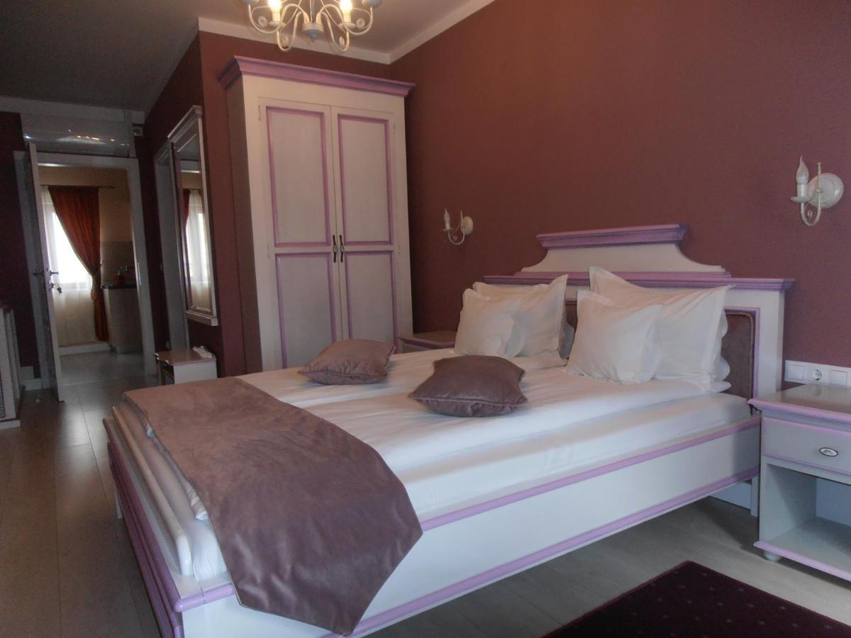 Gothic House Apartment Sibiu Bagian luar foto