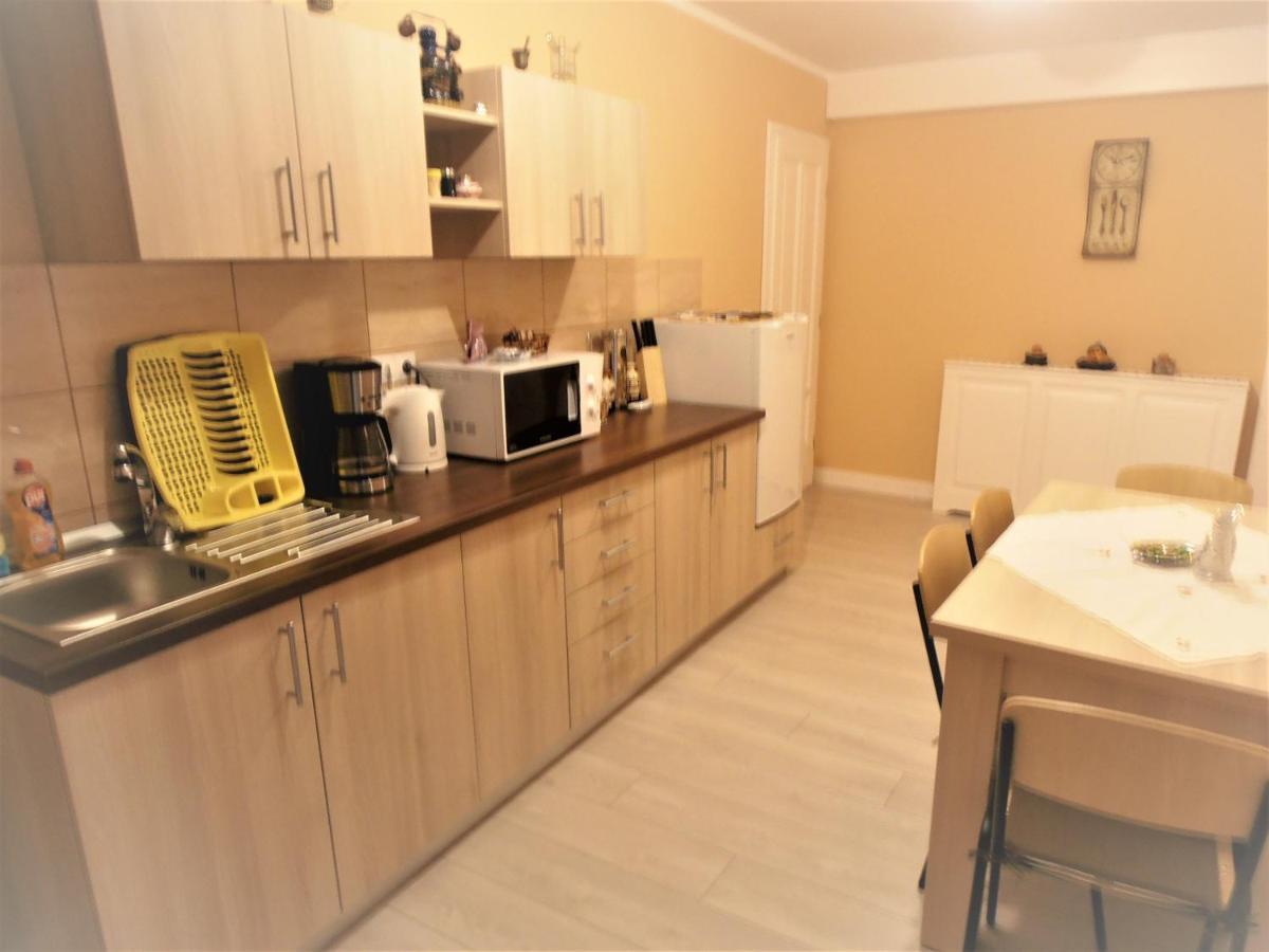 Gothic House Apartment Sibiu Bagian luar foto