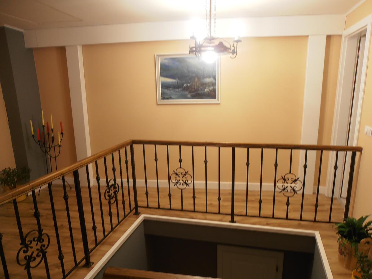 Gothic House Apartment Sibiu Bagian luar foto