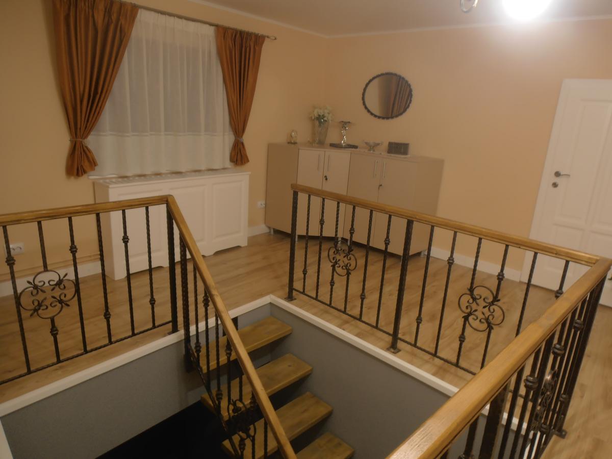 Gothic House Apartment Sibiu Bagian luar foto